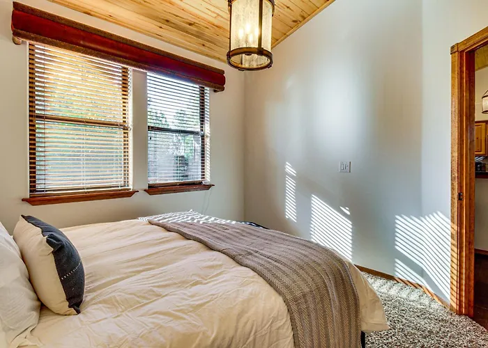 Dom wakacyjny Torreon Family Retreat, 4br Mountain *